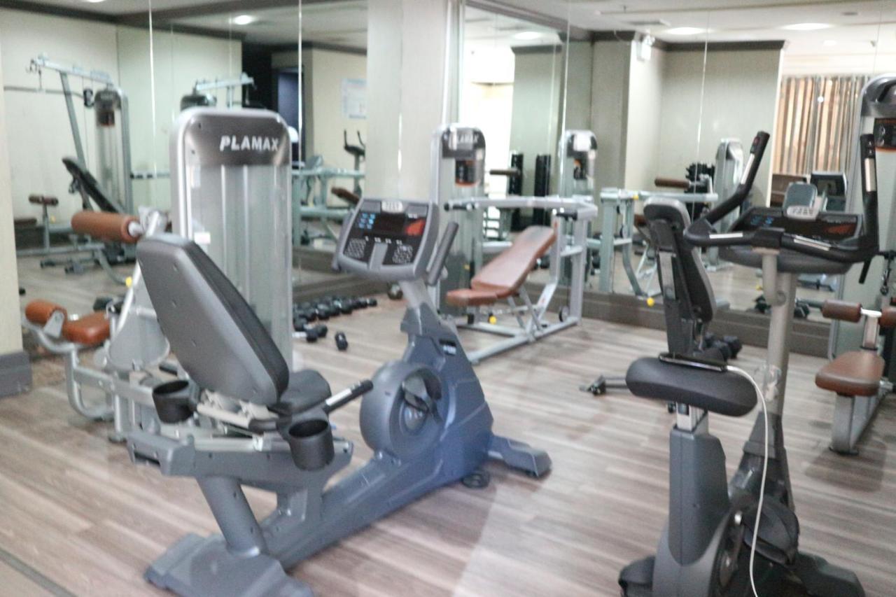 Parque Espana Residence Hotel Muntinlupa City Zewnętrze zdjęcie