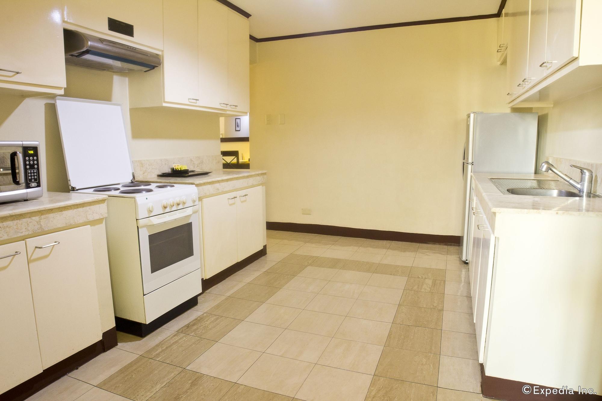 Parque Espana Residence Hotel Muntinlupa City Zewnętrze zdjęcie