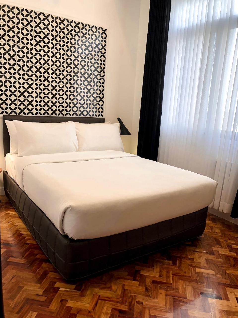 Parque Espana Residence Hotel Muntinlupa City Zewnętrze zdjęcie